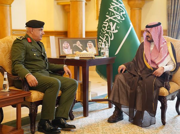 سمو نائب أمير منطقة مكة المكرمة يستقبل مدير الإدارة العامة للسجون بالمنطقة