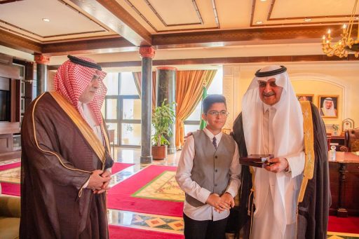 سمو أمير تبوك يستقبل عدداً من طلبة التعليم العام بالمنطقة الحاصلين على المراكز الأولى على مستوى المملكة في المسابقات المحلية والعالمية