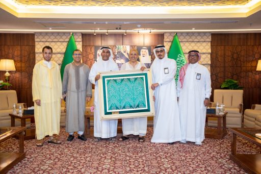 وزير الشؤون الدينية الفلسطيني ووكيل وزارة الأوقاف المغربي : خدمات المملكة ستعين حجاجنا على أداء الفريضة بأمان وسكينة