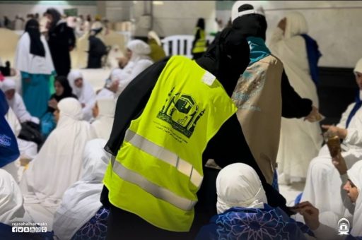 “الدكتورة الجفير” تتفقد الخدمات التطوعية المقدمة بيوم عاشوراء للمعتمرات وقاصدات المسجد الحرام