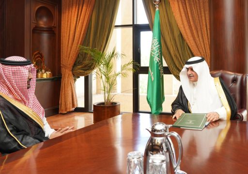 أمير تبوك يستقبل مدير فرع وزارة الرياضة بالمنطقة