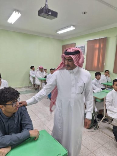 تعليم مكة: انتظام 421785 طالب وطالبة في 1420 مدرسة في بداية العام الدراسي 1445 هـ