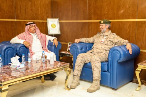 مدير مستشفى الملك سلمان بالشمالية الغربية يستقبل مدير فرع هيئة الصحفيين بتبوك