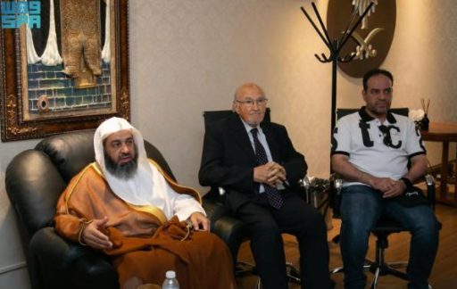 وكيل وزارة الشؤون الإسلامية يلتقي برئيس مجلس إدارة المركز الإسلامي الأرجنتيني في مندوسا