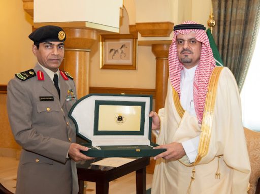 نائب أمير منطقة مكة المكرمة يستقبل مدير شرطة المنطقة