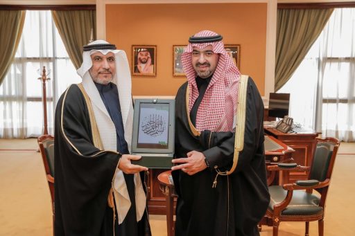 نائب أمير تبوك يطّلع على تقرير عن أعمال فرع الزراعة بالمنطقة