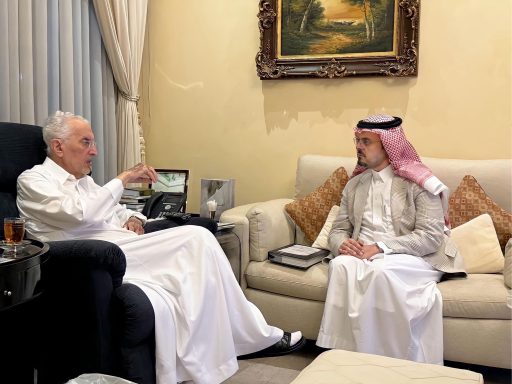 نائب أمير مكة يزور مستشار خادم الحرمين الشريفين  امير منطقة مكة المكرمة