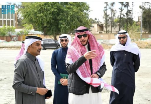 الأمير سعود بن نهار يقف على مشروع توسعة الطريق الغربي بالمحافظة