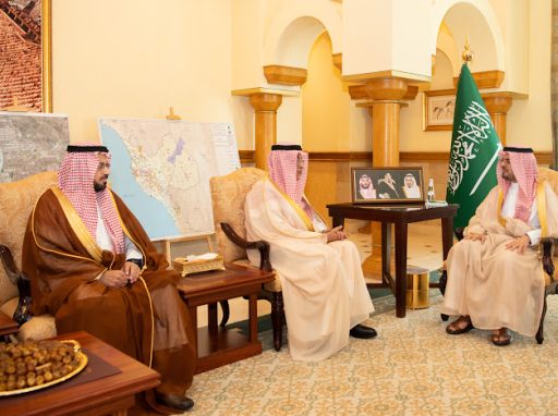 نائب أمير مكة يستقبل رئيس مجلس المديرين بمطارات جدة