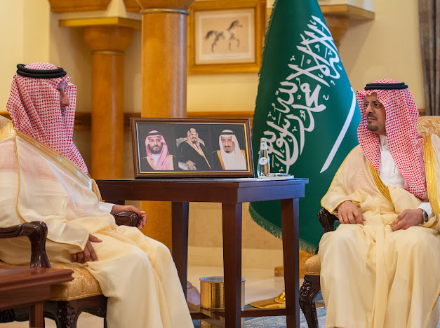 نائب أمير منطقة مكة المكرمة يستقبل معالي وزير السياحة