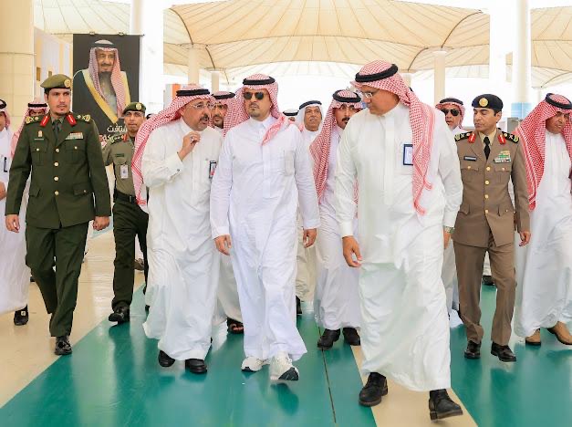 تزامنًا مع موسم العمرة خلال رمضان.. نائب أمير منطقة مكة يتفقد سير الأعمال في مطار الملك عبدالعزيز الدولي