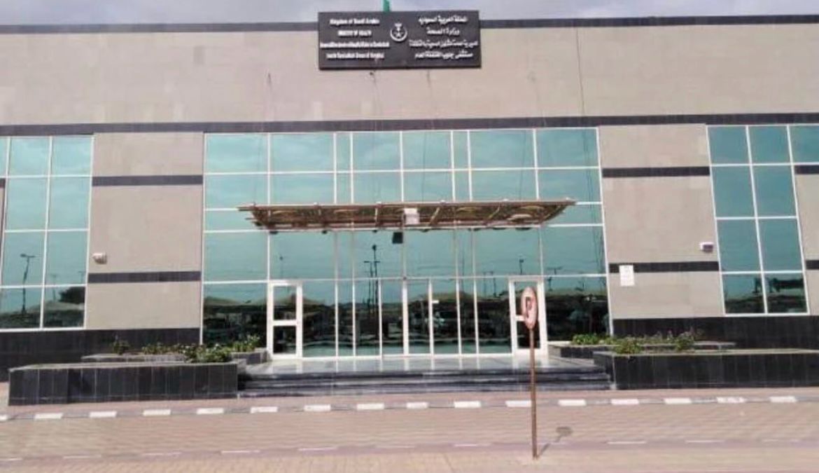 مستشفى جنوب القنفذة ينجح في إجراء 952 عملية عيون خلال 2023