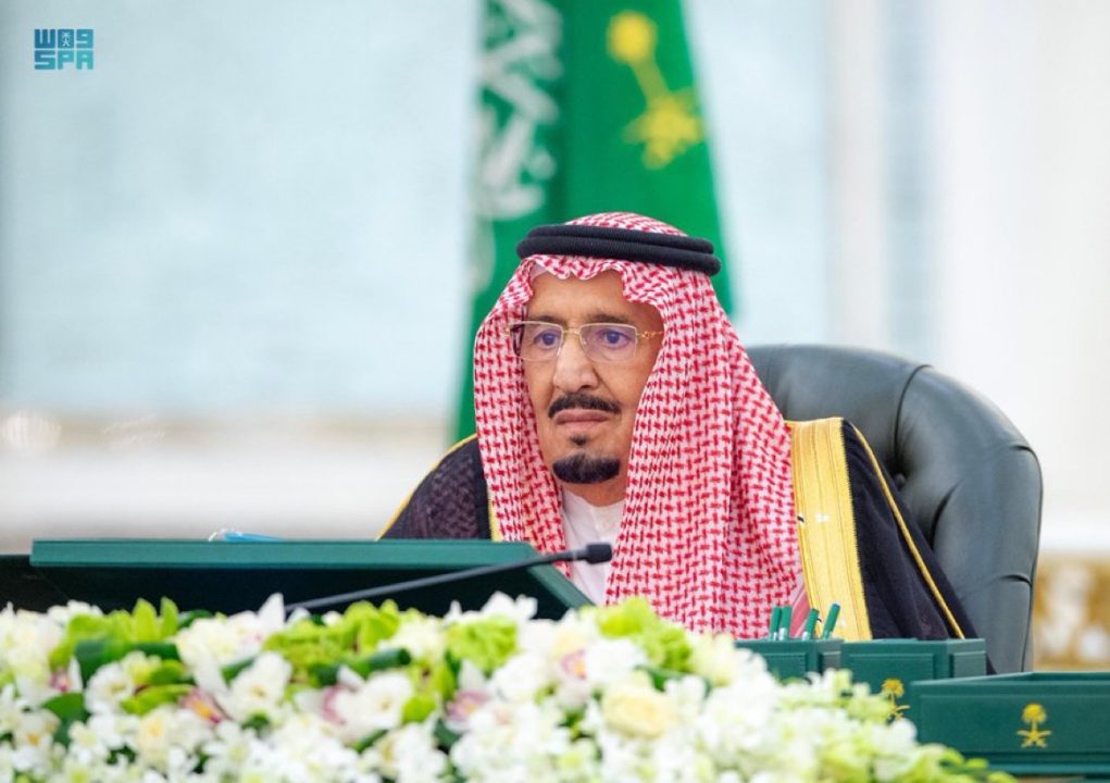 خادم الحرمين الشريفين يأمر بترقية وتعيين 126 قاضياً بوزارة العدل