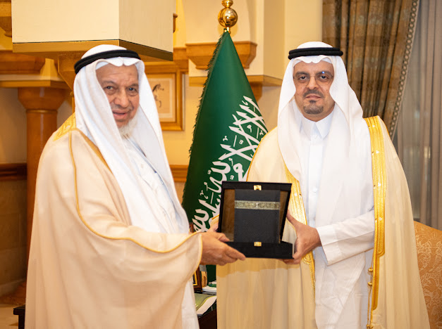 نائب امير مكة يستقبل رئيس جمعية “خيركم”