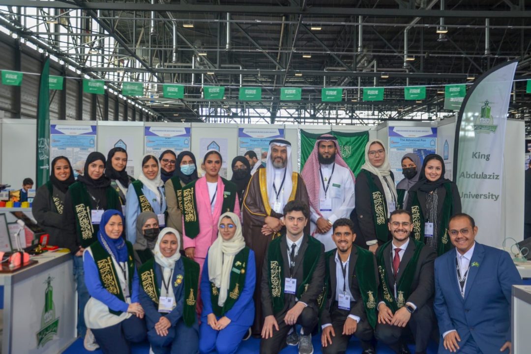 جامعة “المؤسس” تحقق 17 ميدالية وجائزة عالمية بمعرض جنيف الدولي للاختراعات