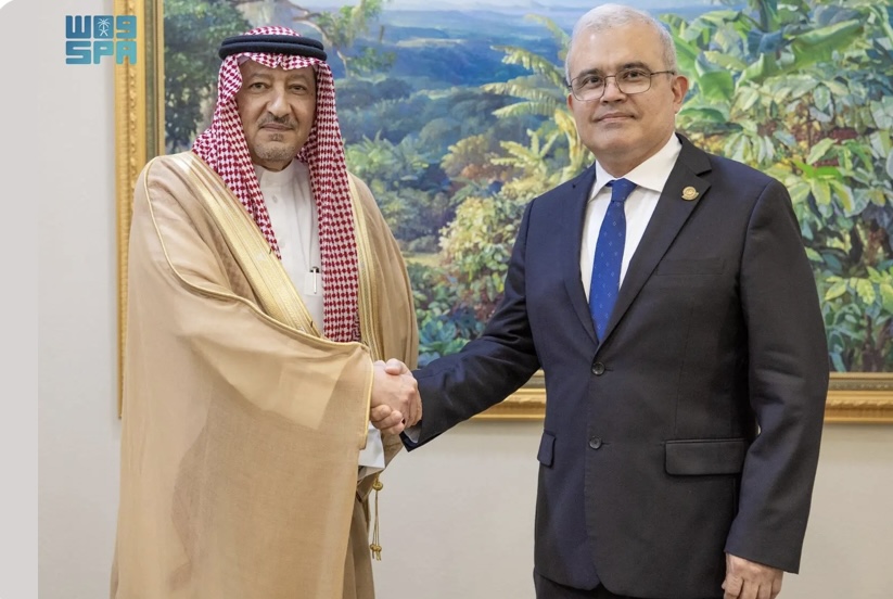 نائب وزير الخارجية يلتقي رئيس البنك المركزي في نيكاراغوا