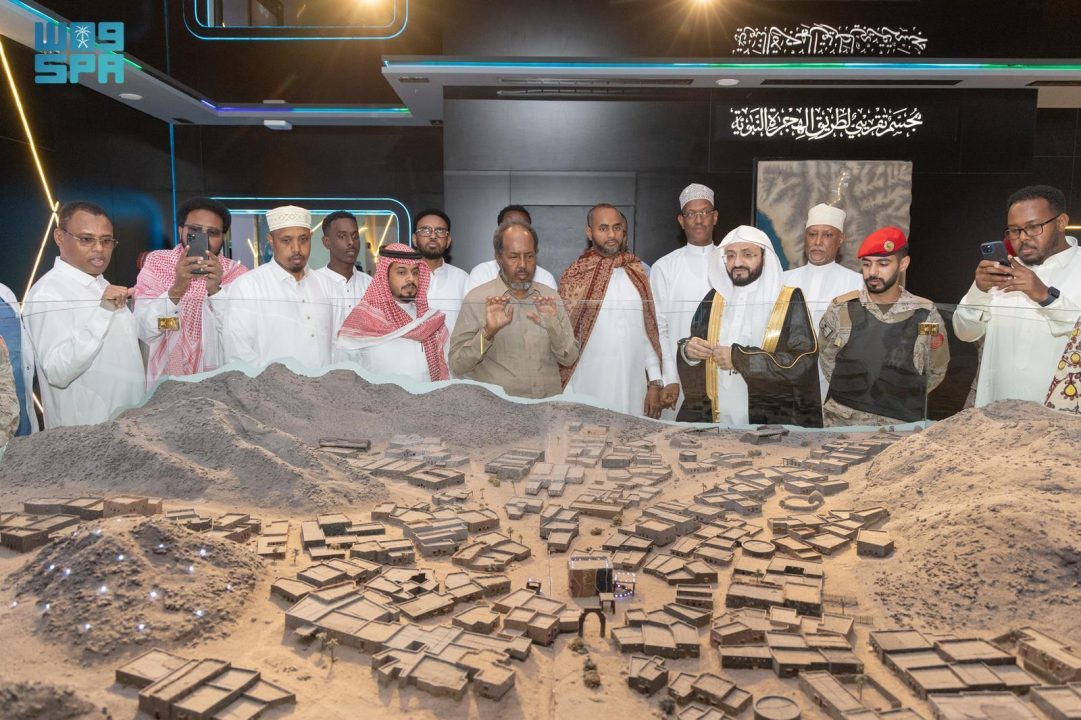 رئيس جمهورية الصومال يزور المعرض الدولي للسيرة النبوية والحضارة الإسلامية