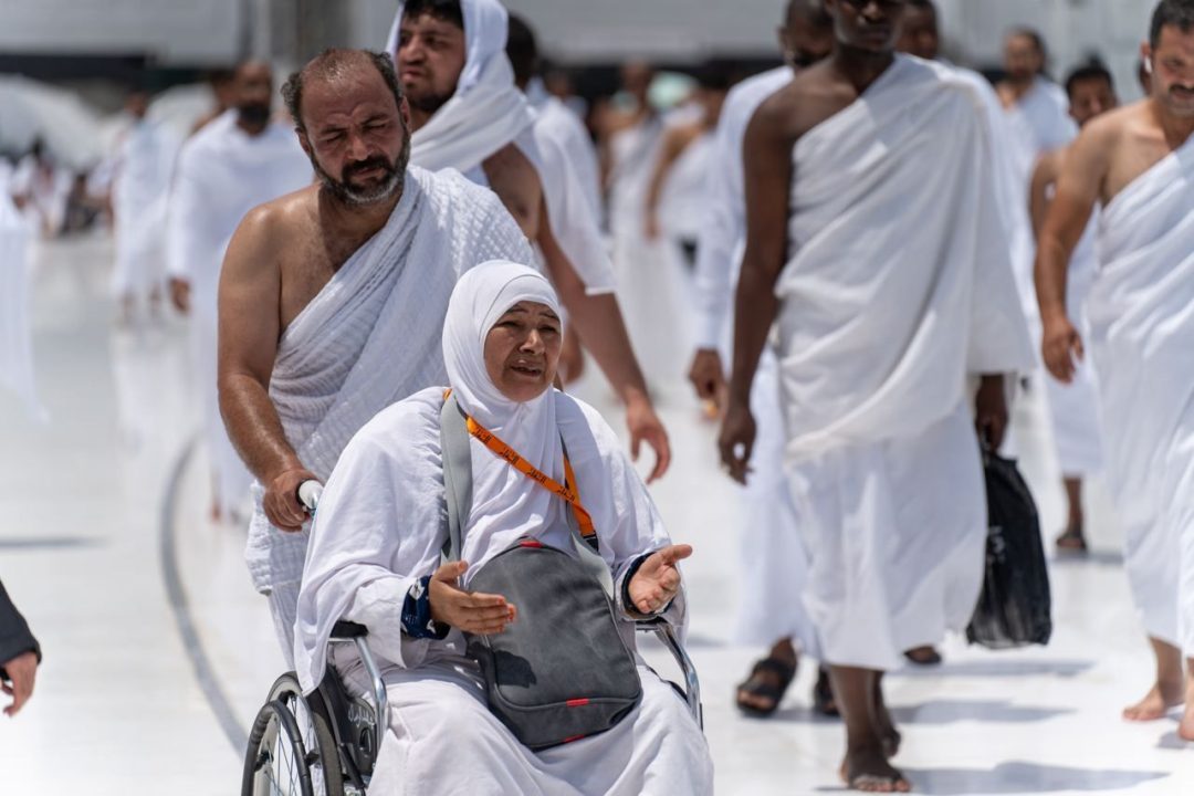 رئاسة الشؤون الدينية تعلن نجاح خطة المنظومة الدينية للجمعة الأخيرة في رمضان