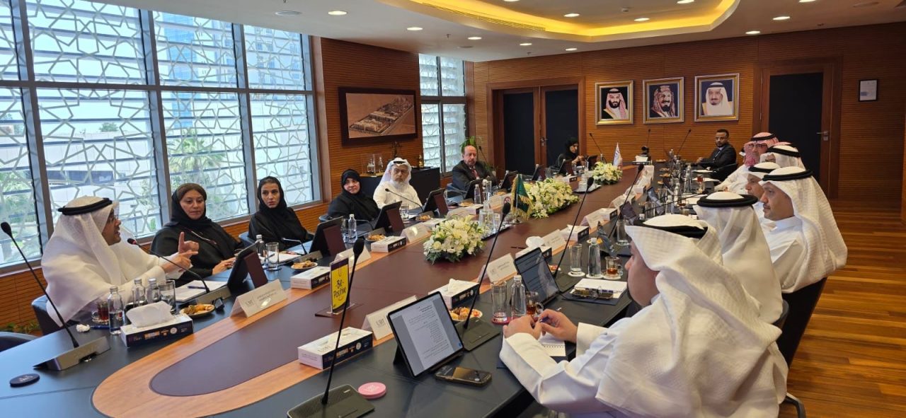 الجامعات والكليات الاهلية في مكة والمدينة وتبوك والباحة تجتمع في جامعة الأعمال بجدة لتنسيق الجهود والتعاون المشترك لدعم التعليم الجامعي الأهلي