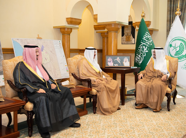 نائب أمير مكة يستقبل القنصل العام الكويتي