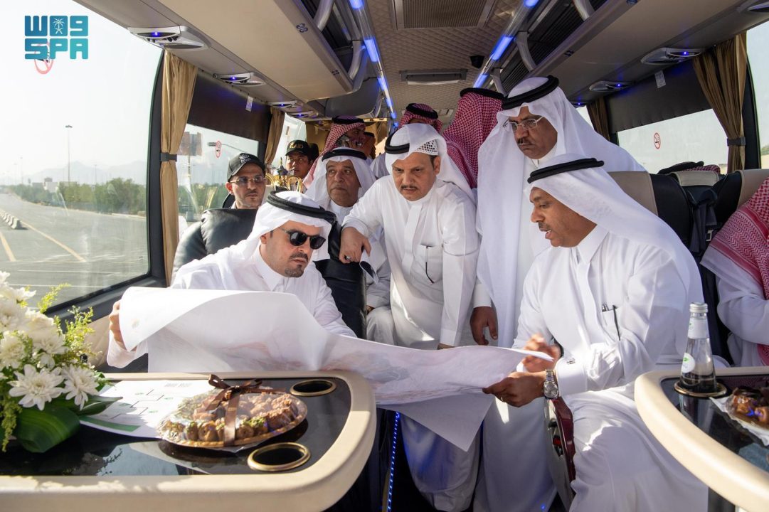 نائب أمير منطقة مكة المكرمة يتفقد المشاعر المقدسة