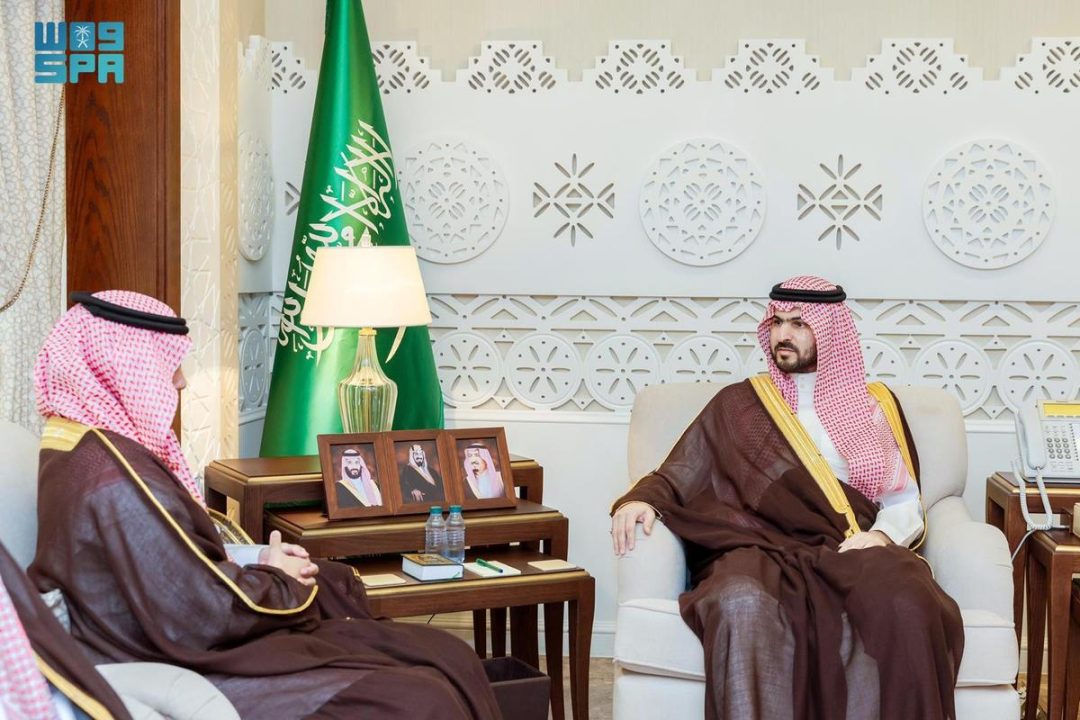 نائب أمير الشرقية يستقبل مدير صندوق تنمية الموارد البشرية