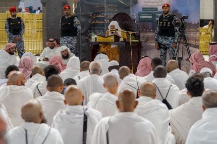 السديس”: تعميق مسارات الدروس الإرشادية لتعزيز الرحلة الإيمانية لضيوف الرحمن في موسم الحج