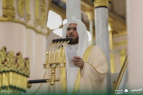 الشيخ عبدالباري الثبيتي: أخوة الدين تصنع العجائب، فهي معلم من معالم الدين، أكد عليها القرآن واشادت بها السنة
