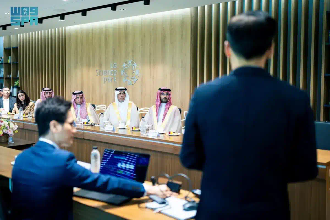 رئيس “سدايا” يبحث أبعاد تقنيات الذكاء الاصطناعي والمدن الذكية مع كُبرى المؤسسات البحثية والتقنية في كوريا