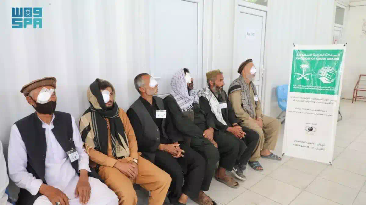 مركز الملك سلمان للإغاثة ينفذ برنامج نور السعودية التطوعي لمكافحة العمى والأمراض المسببة له في ولاية كابل بأفغانستان