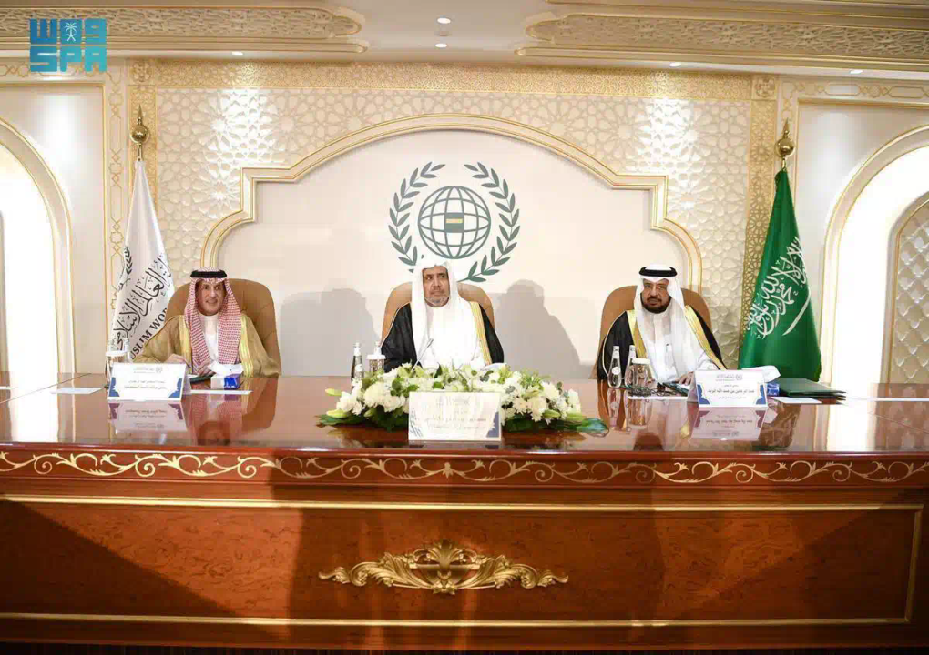 الأمين العام لرابطة العالم الإسلامي يستقبل وفدًا من وكالات الأنباء العربية والإسلامية والدولية