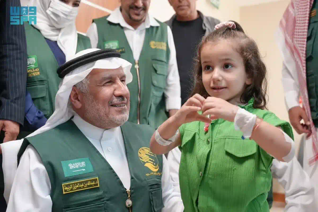 الدكتور عبدالله الربيعة يتفقد البرامج التطوعية المنفذة من مركز الملك سلمان للإغاثة لمتضرري الزلزال في سوريا وتركيا