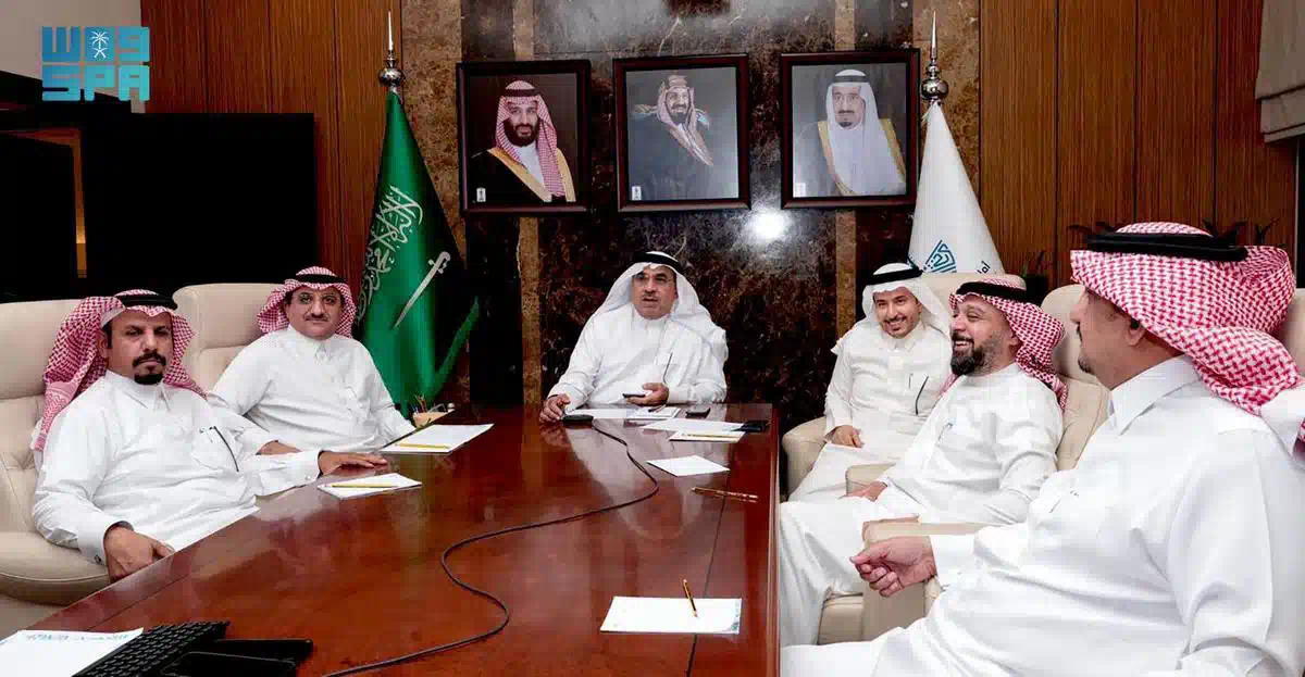 أمين الشرقية يستعرض منجزات برنامج تحسين المشهد الحضري بالمنطقة
