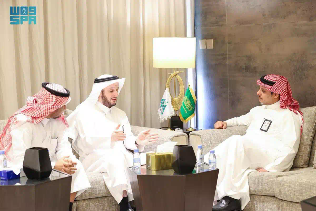 أمين منطقة حائل يلتقي رئيس القطاع الشمالي بشركة المياه الوطنية