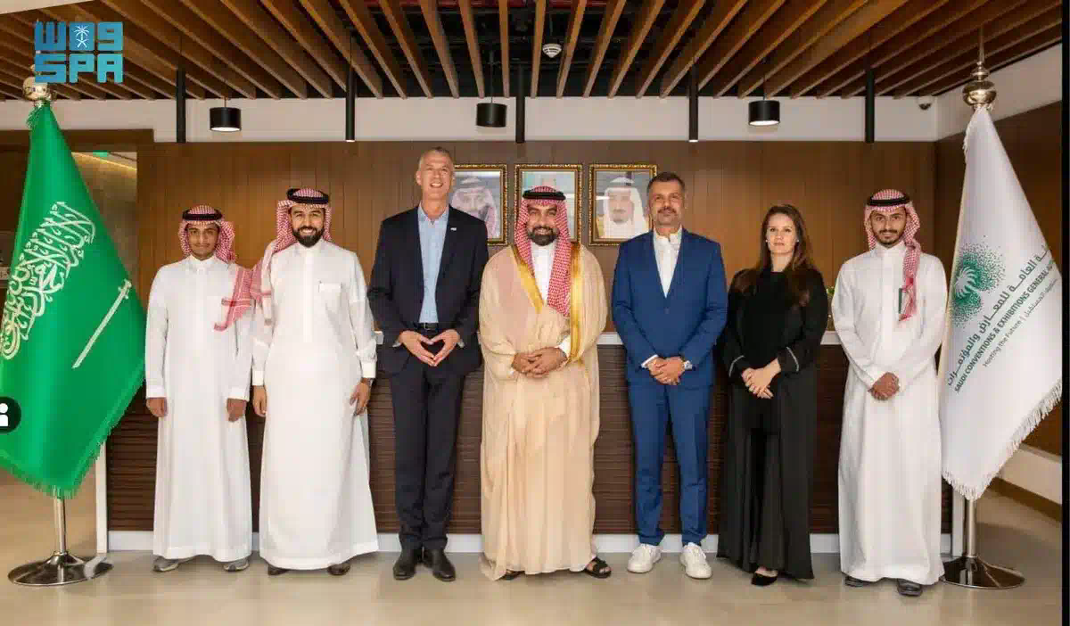 رئيس الهيئة العامة للمعارض والمؤتمرات يلتقي الرئيس التنفيذي للجمعية الدولية لصناعة المعارض (UFI)