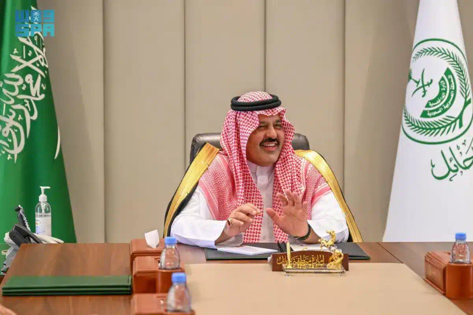 أمير منطقة حائل يستقبل الرئيس التنفيذي لهيئة تطوير وتعمير المناطق الجبلية بجازان