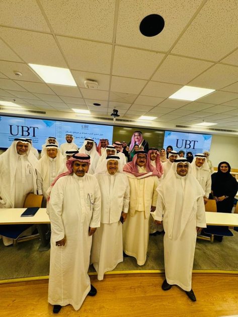 د.الشريف يوثق مسيرة الدحلان في كتابه الجديد بمشاركة المسؤلين ورموز الفكر والأدب