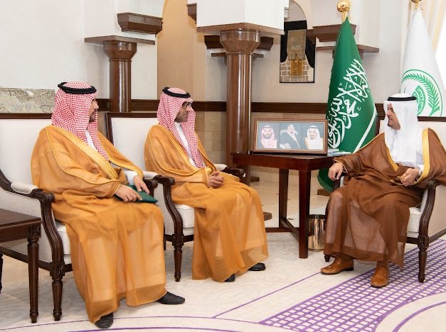 نائب امير مكة يستقبل الرئيس التنفيذي لأندية منسوبي وزارة الداخلية