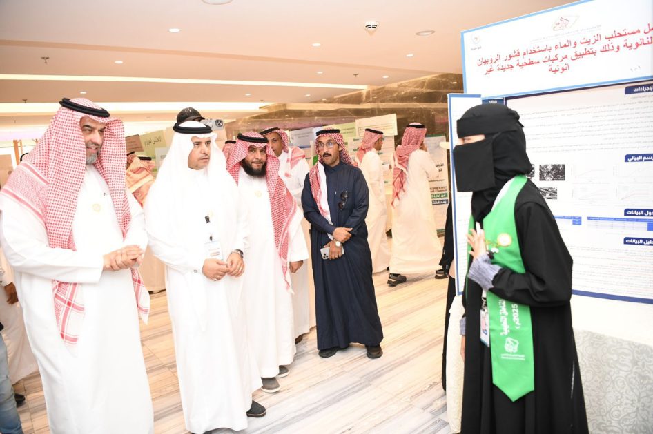 تعليم مكة : يختتم معرض‫ “إبداع 2025” بمشاركة 159 طالباً وطالبة في 22 مجالاً علمياً