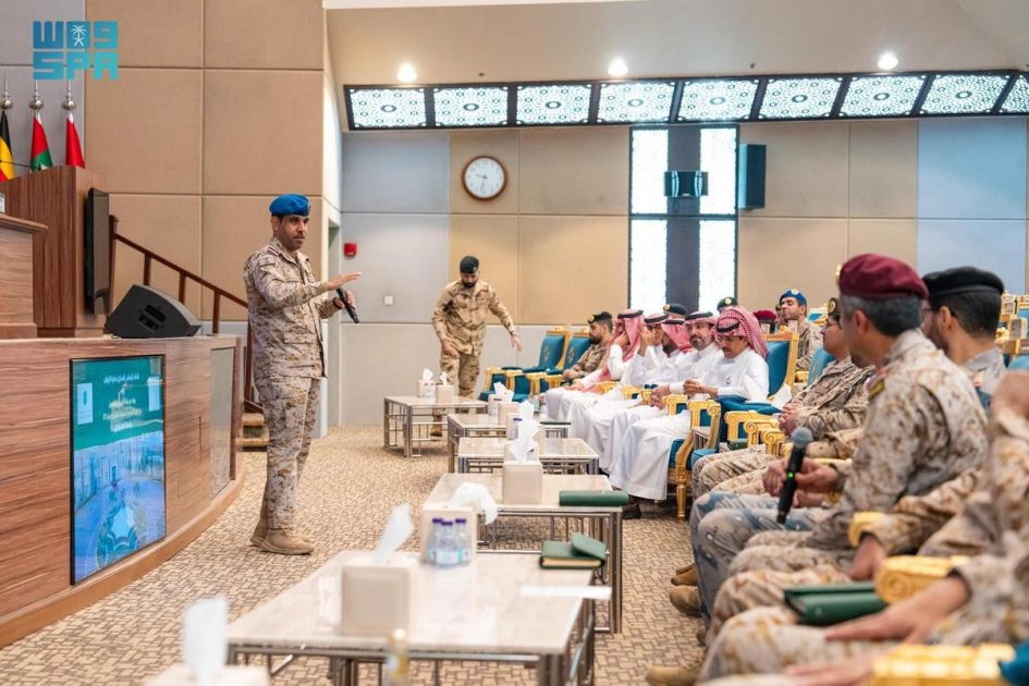 “التحالف الإسلامي” يستقبل وفد من جامعة الدفاع الوطني