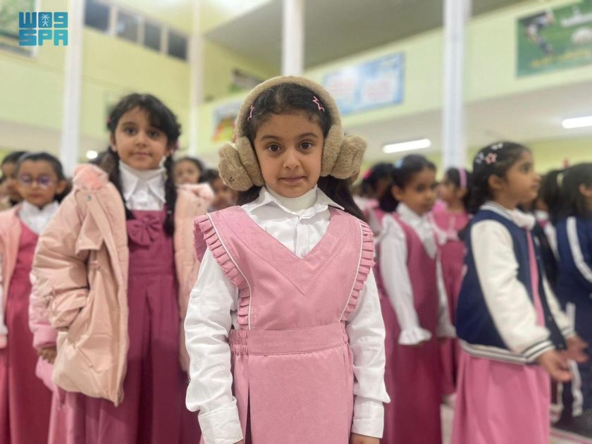 85 ألف طالب وطالبة بـ “تعليم الباحة” ينتظمون على مقاعد الدراسة لبدء الفصل الدراسي الثاني