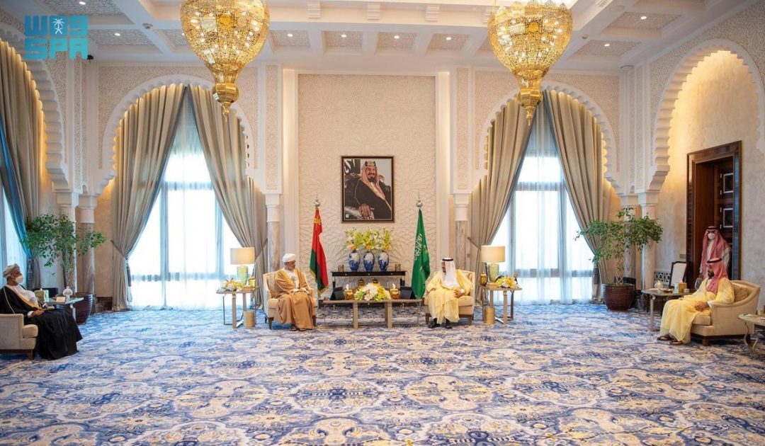 سلطنة عُمان في يومها الوطني الـ54.. مسيرة بناء ونهضة شاملة تؤطرها “رؤية 2040”