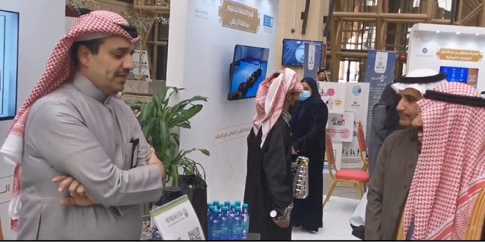 “جائزة الصالح” تشارك بجناح بالمعرض المصاحب للاحتفال بتكريم الطلبة ذوي الإعاقة الموهوبين بجامعة الملك سعود