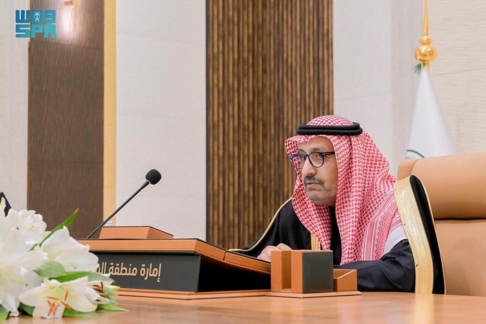 أمير الباحة يرأس اجتماع اللجنة العليا للتوطين بالمنطقة