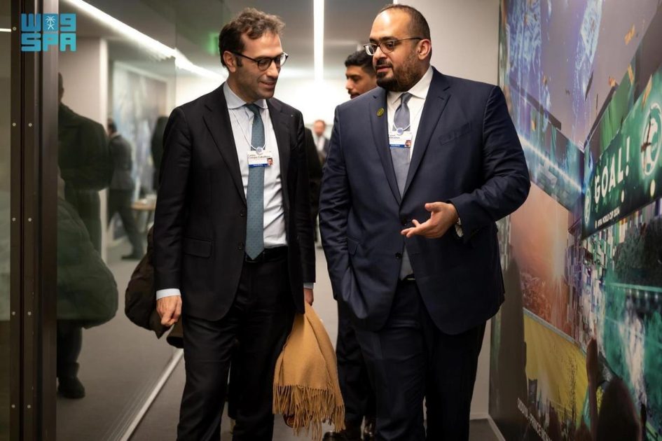 وزير الاقتصاد والتخطيط يستعرض أعمال اللجنة السعودية الإسبانية المشتركة مع وزير الاقتصاد والتجارة والأعمال الإسباني