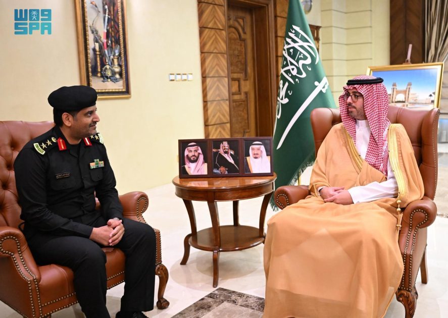 الأمير سعود بن جلوي يستقبل مدير إدارة دوريات الأمن بجدة