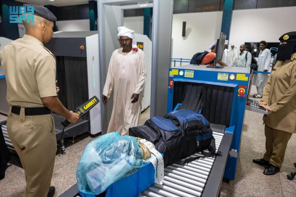 حرس الحدود يستقبل ضيوف الرحمن بتأمين وتسهيل وصولهم إلى المملكة خلال شهر رمضان