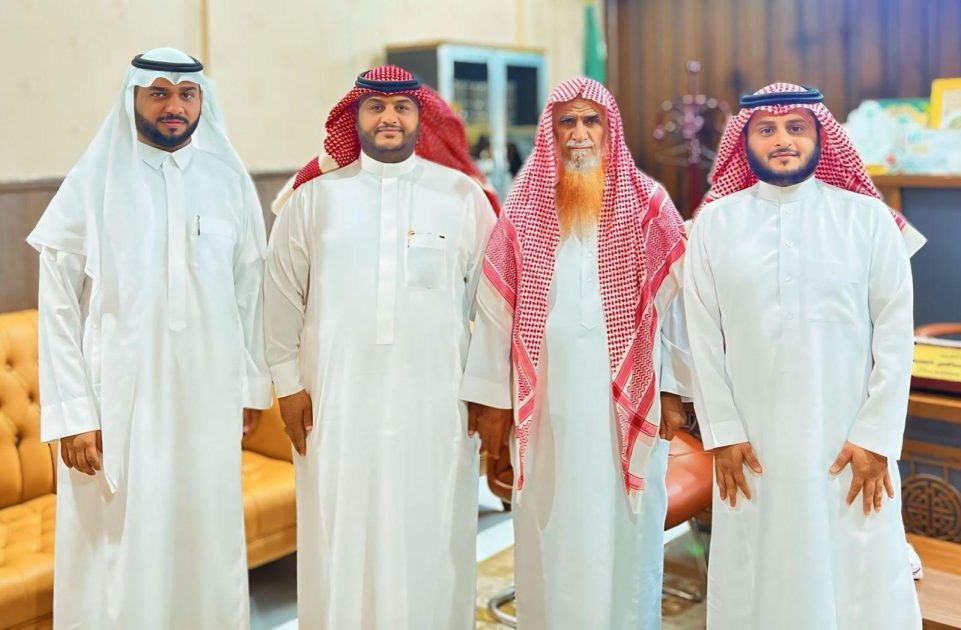 مفوض الإفتاء بمنطقة جازان يستقبل رئيس مجلس إدارة جمعية صواب