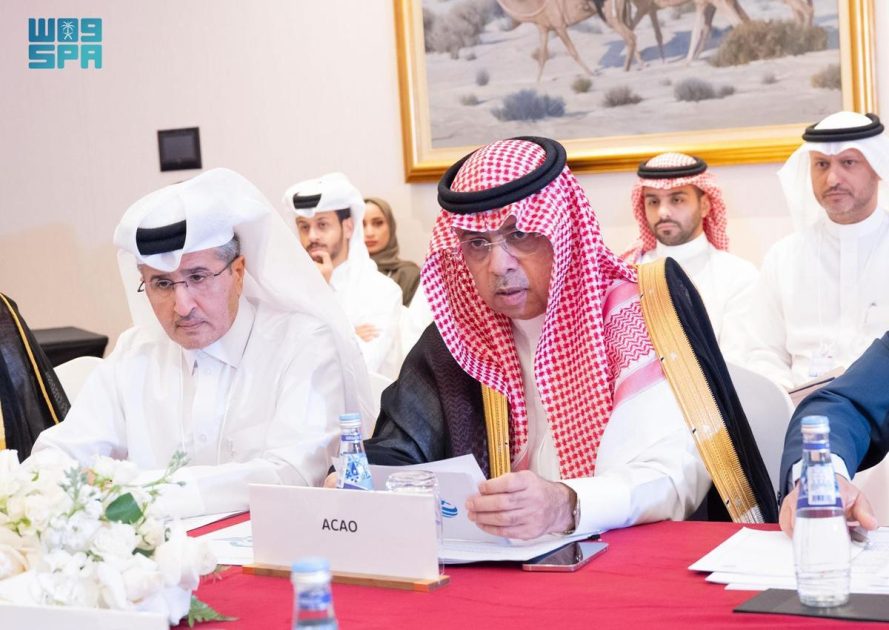 رئيس هيئة الطيران المدني يرأس الاجتماع الخامس لمنظمات الطيران المدني الإقليمية في قطر