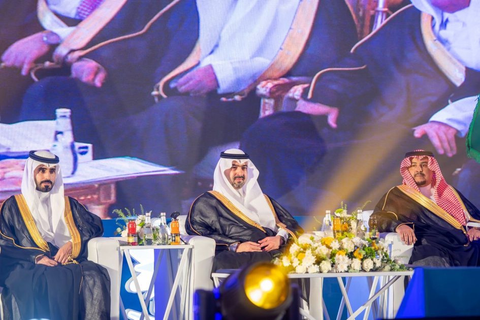 نائب أمير منطقة تبوك يشهد حفل تخريج متدربي ومتدربات التقني بالمنطقة